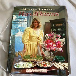 Martha Stewart Hors d'Oeuvres Cookbook